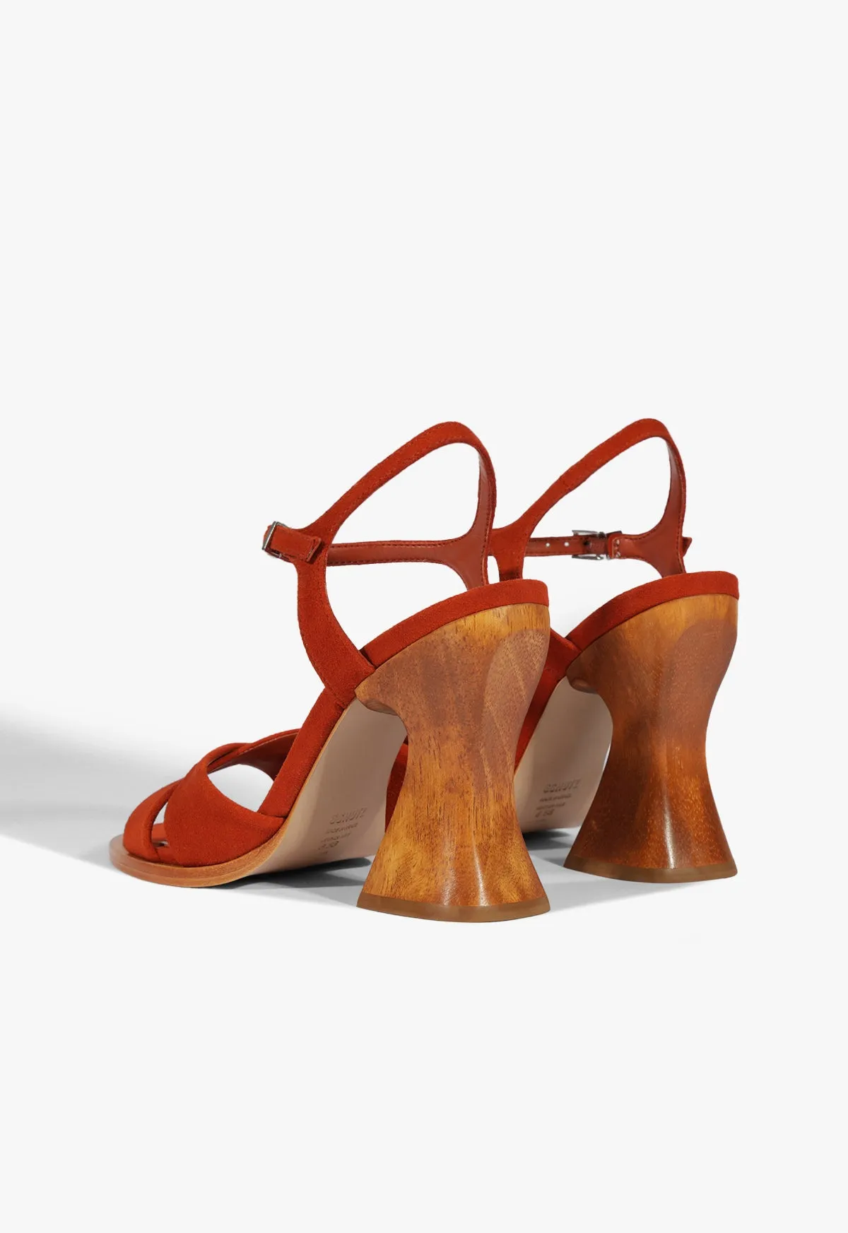 Hilda Curve Sandal