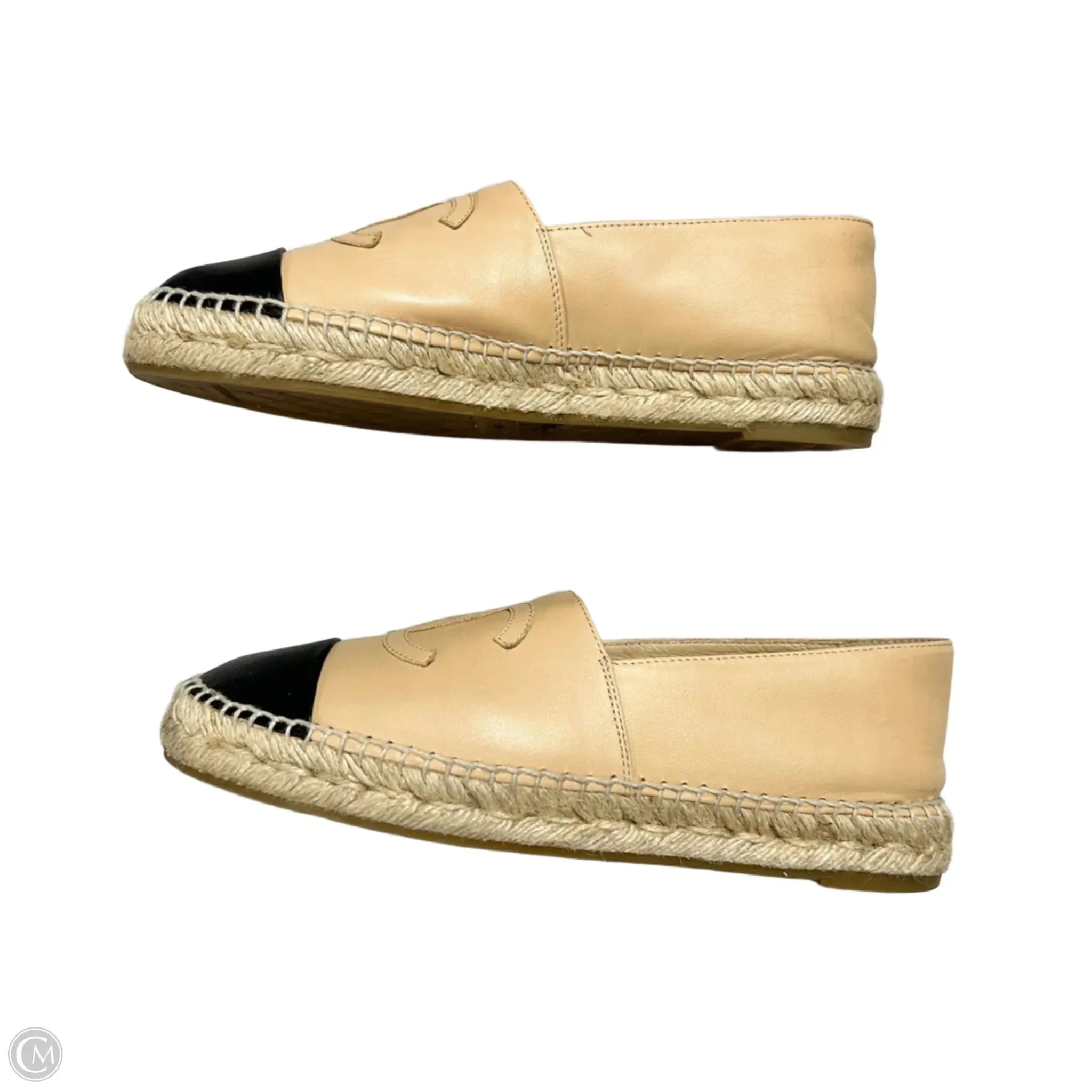 Shoes Luxury Designer By Chanel In Black & Tan, Size: 9
